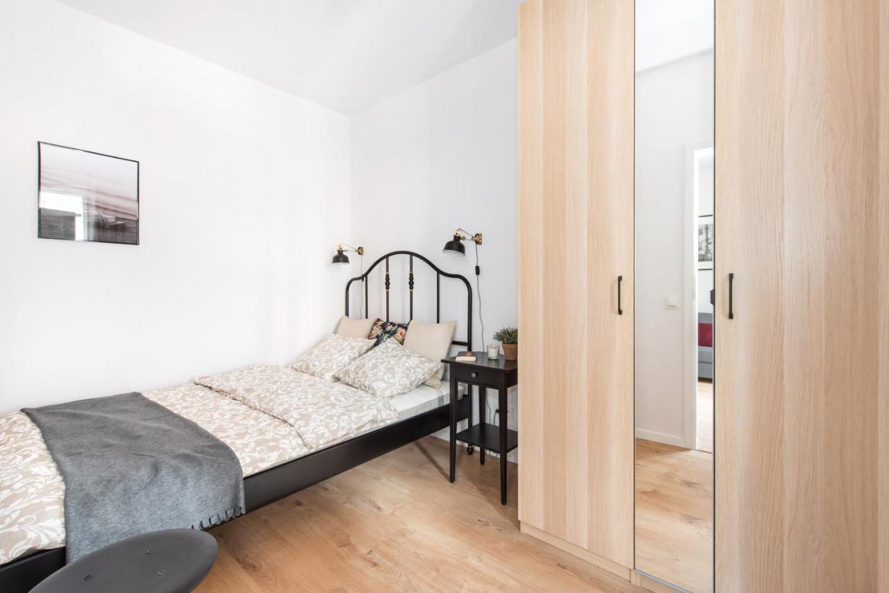 Superapart Stalowa 39 Modern Unit With Kitchen & Wifi * Warszawa